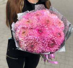 Купить букет цветов из розовой хризантемы