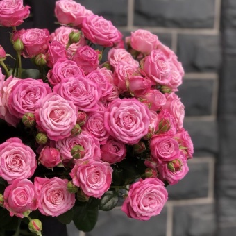 Букет из кустовых роз (розовый)