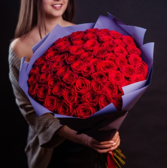 Букет из 101 розы Ред Наоми